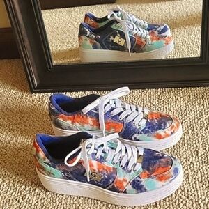 Guess Canvas Sneakers  9.5